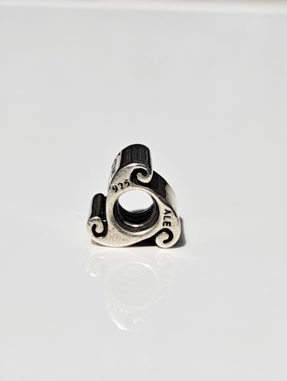 PANDORA BRACELET BUNDLE W/ DISCOUNTED CHARMS - Picture 10 of 15
